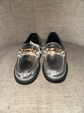 Old Navy Silver Metallic Loafers with Gold Bit